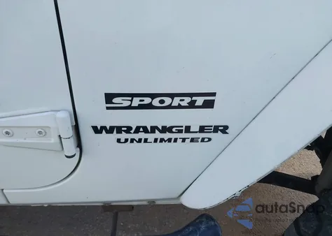 2016 Jeep Wrangler Unlimited Sport z USA, uszkodzony, nr VIN 1C4BJWDG2GL229207